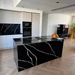 דירה Luxury Penthouse At The Historical Centre Parking ברטיסלאבה