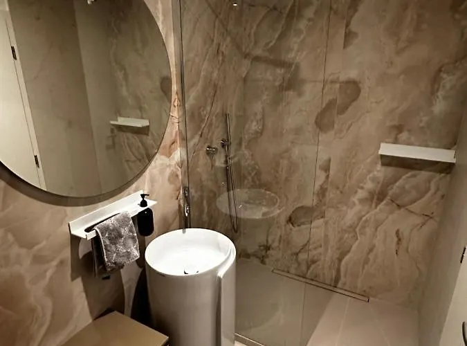 شقة Luxury Penthouse At The Historical Centre Parking براتسيلافا