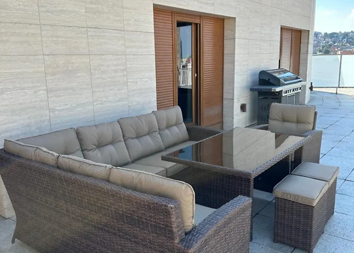 Luxury Penthouse At The Historical Centre Parking شقة