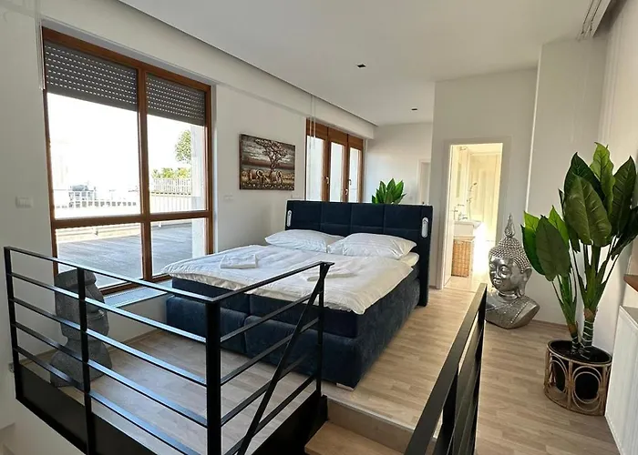 Luxury Penthouse At The Historical Centre Parking Apartman *