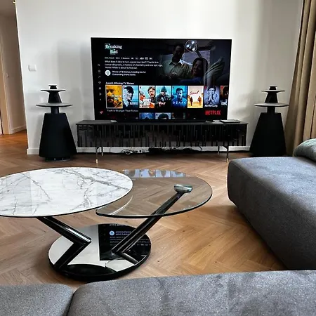 Luxury Penthouse At The Historical Centre Parking *