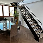 Luxury Penthouse At The Historical Centre Parking براتسيلافا
